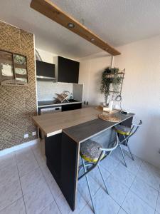 2Pièces, Piscine, Terrasse, Parking privé