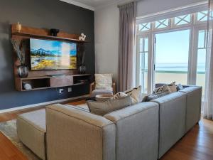 Surfers Corner Luxury Penthouse