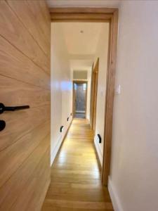 Appartements Superbe T3 gare Bois-Colombes : photos des chambres