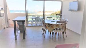 Appartements Coeur Plage et commerces Appartement type 3 pour 6 personnes N33 : photos des chambres