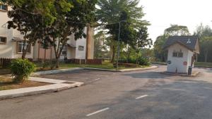 2BR Ground-Floor Private Apartment at Sri Bayu Resort Hotel, Bagan Lalang