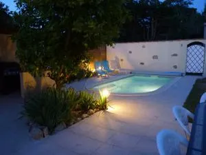 maison tout confort avec piscine avec billard - Sorède