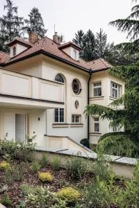 Vila Zlatý Slavík - Luxurious Villa with Spa - Vitice