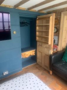 City Centre Stylish Hideaway