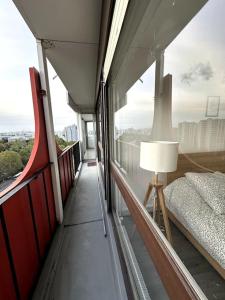 Superbe T4 Vue, Métro Commerces