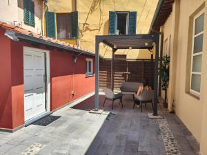 Cortile in centro - Charm Suite Heart of Lucca- 2 SmartTV