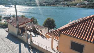 Vivenda à Beira Rio