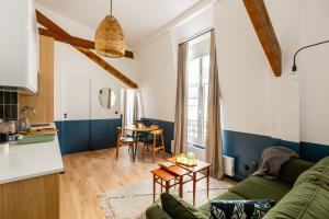 3 Pieces Place CONTRESCAPE