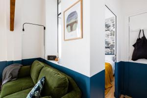 3 Pieces Place CONTRESCAPE