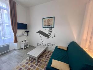 Appartements Maelle - Studio situe en plein centre-ville : photos des chambres