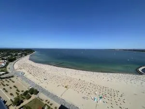 Wind und Meer 3-Zimmer-Ecksuite Maritim Residenz Travemünde - لوبيك