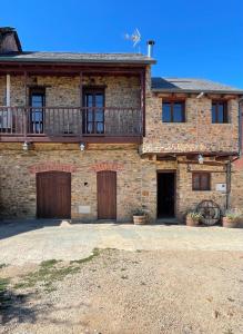 Alojamiento bodega LOF