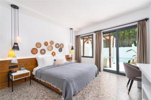 Royal Swim Up  Suite room in ÖLÜDENiZ BLU LUXURY UNİQUE HOTEL