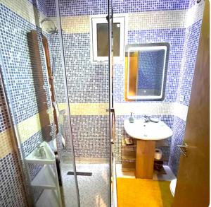 Cosy et central, à 2 pas de la mer et Malabata