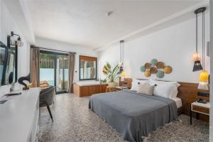 Royal Honeymoon Room room in ÖLÜDENiZ BLU LUXURY UNİQUE HOTEL