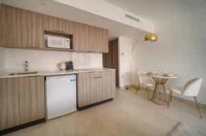 Sublime Studio TERRASSE, Edith Cavell- proche CROISETTE A0B196