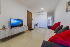 Spacious Brand New Apartment HC Balcony 3 Bdr 2 Bth Bugibba