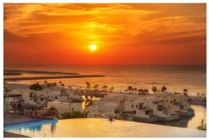 Luxury 2BR Villa with Swimming Pool in 5 Star Resort - Khasab