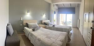 Renting House GALINI