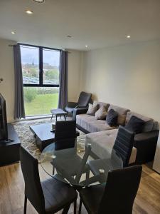 Liverpool modern family living