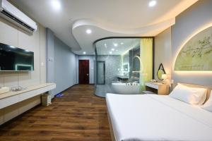 Sunrise Airport Hotel