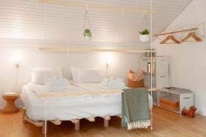 Kerenzer15 - The Studio