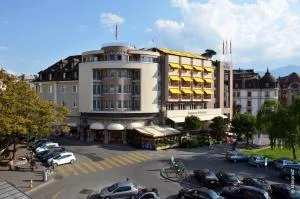 Astra Vevey Hotel & Restaurant - 强尼