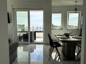 Apartment MIN, NOVALjA -near center