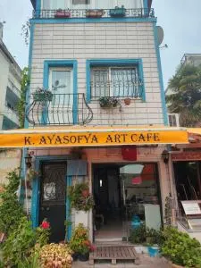 Breeze Garden Hotel By A&Fcompanies - 比于卡达