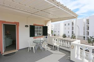 Sweet Spot Marina Apartments