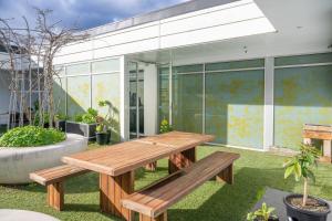 Stylish I City View I Edinburgh Gardens I Carpark