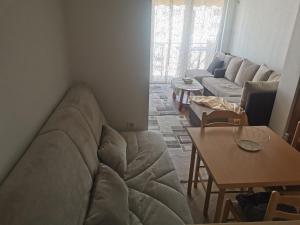 Central street apartment