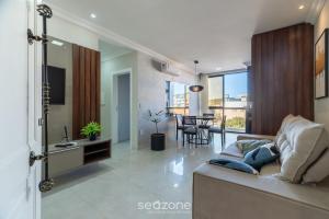 UML - Apartamentos quadra mar em Bombinhas