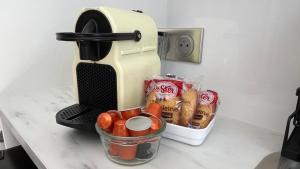 Studio piscine partagée parking securisé