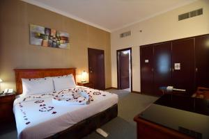 Executive Suite room in Nejoum Al Emarat