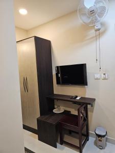 THAAL RESIDENCY Cheruvathur-HALA GROUPS