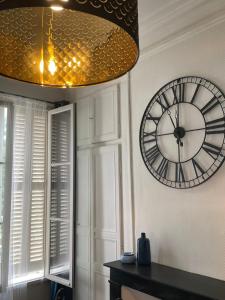 LEntre-Temps, Le Lys et L Iris