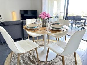 Appartements 5 min des plages - Appt 2 chambres A Casa Bella : photos des chambres