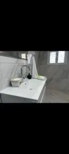 בקתה ביער - Nesher