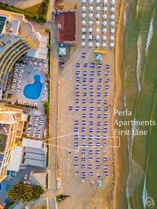 Perla Apartments First Line