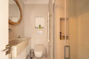 Bright & Airy 2BD Apt Close To National Garden