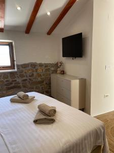 Monte Cristo Wines & Rooms