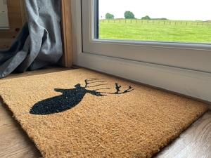 The Fox & Hounds Inn & Camping Pods