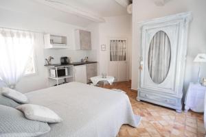 Charming studio in the peace and quiet of Provence