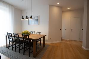 Sunny Monteverde Escapes