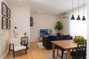 Sunny Monteverde Escapes