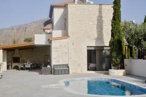 Sea View Private Pool Villa Katrin