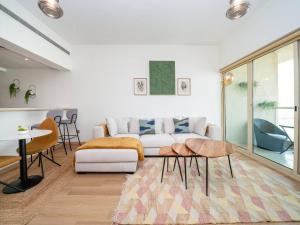 Stylish One Bedroom Sanctuary in the Greens