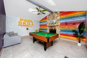 Hibiscus16 Heated Pool, Near Beach, Farmer Markets, Tampa, Clearwater, Pinellas Park, Pickleball, Tennis