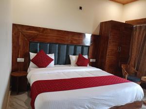 The Pine Of Golden Home Stay